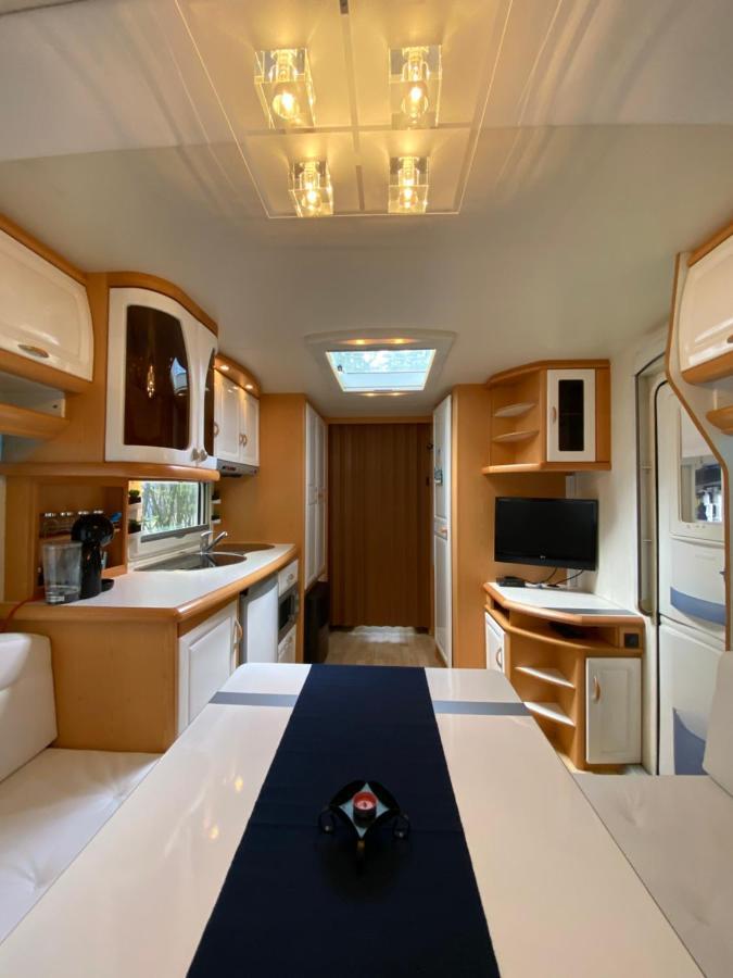 Przyczepa Abordaz Na Campingu Kormoran 호텔 헬 외부 사진